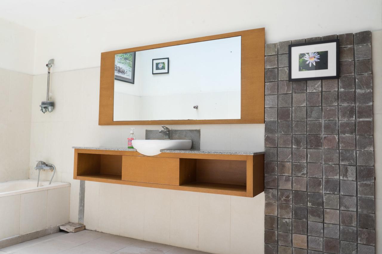 Canggu Surf Hostel ภายนอก รูปภาพ