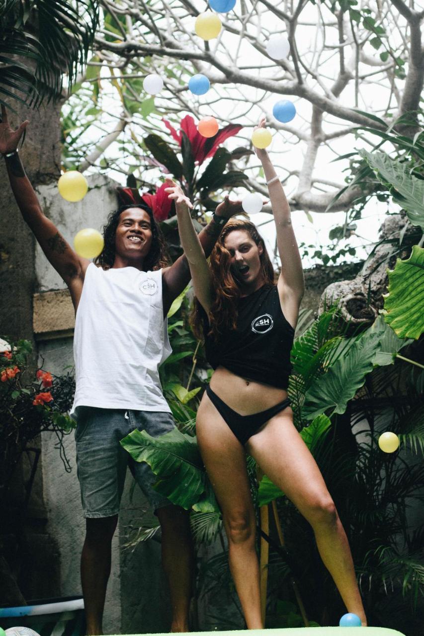 Canggu Surf Hostel ภายนอก รูปภาพ